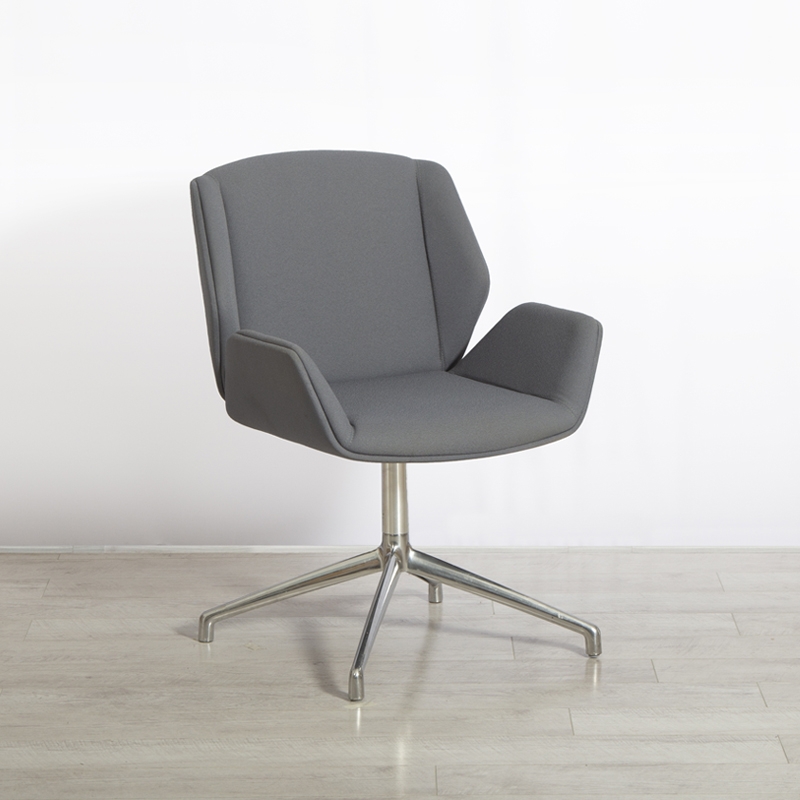 Boss Kruze Chair
