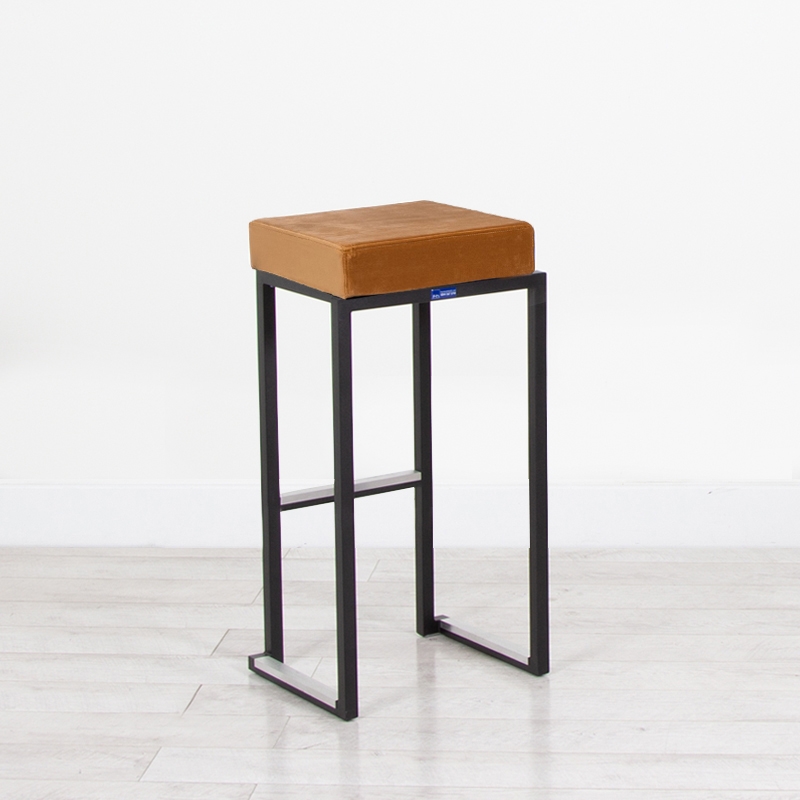 Nevada Stool - Black Base Gold Pad