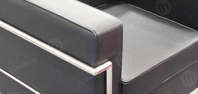 Furniture for Sporting Events https://d1hcs5uofxldvl.cloudfront.net/online-furniture-hire/article_additional/furniture-for-sporting-events/furniture-for-sporting-events-740x350.jpg - Enjoy your favourite sports in comfort with our sofa range.