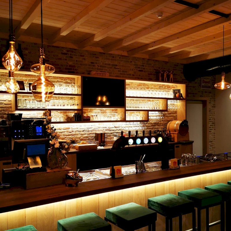 Nevada Bar Stool - Black Base Green Pad