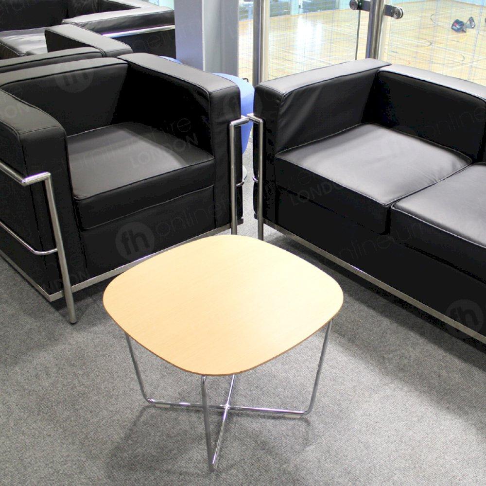 Choose one, two or three seater Corbusier sofas for your event.