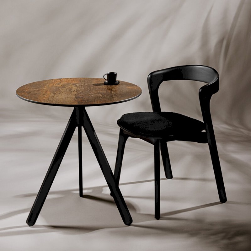 Black Tray Chair